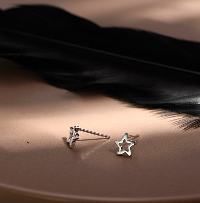 Star earrings female personality simple hollow starfish student earrings