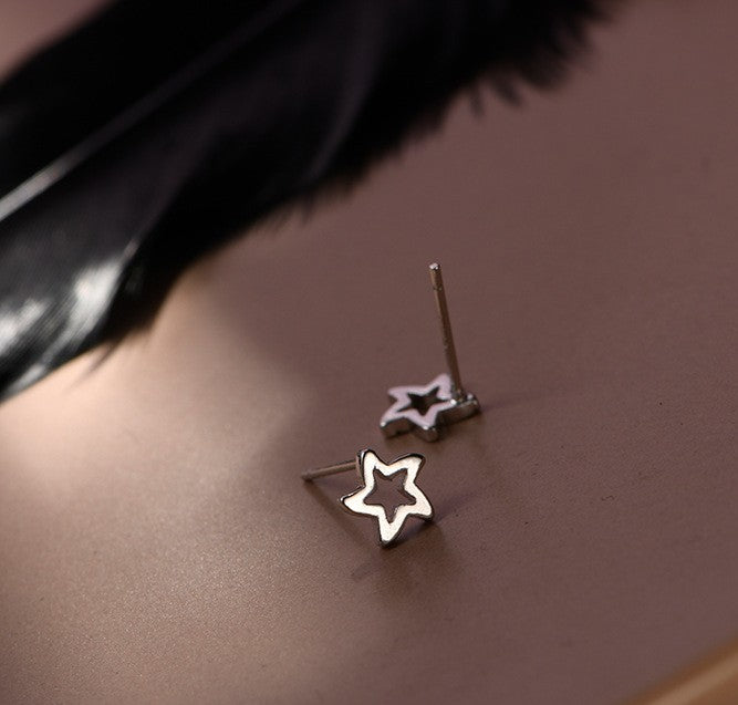 Star earrings female personality simple hollow starfish student earrings