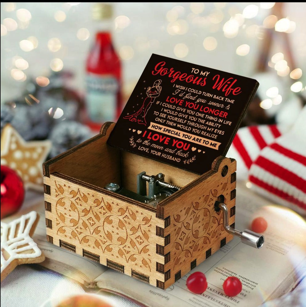 vintage-exquisite-wooden-hand-music-box-exquisite-elegant-color-painting-octave-box-creative-gift-ornaments