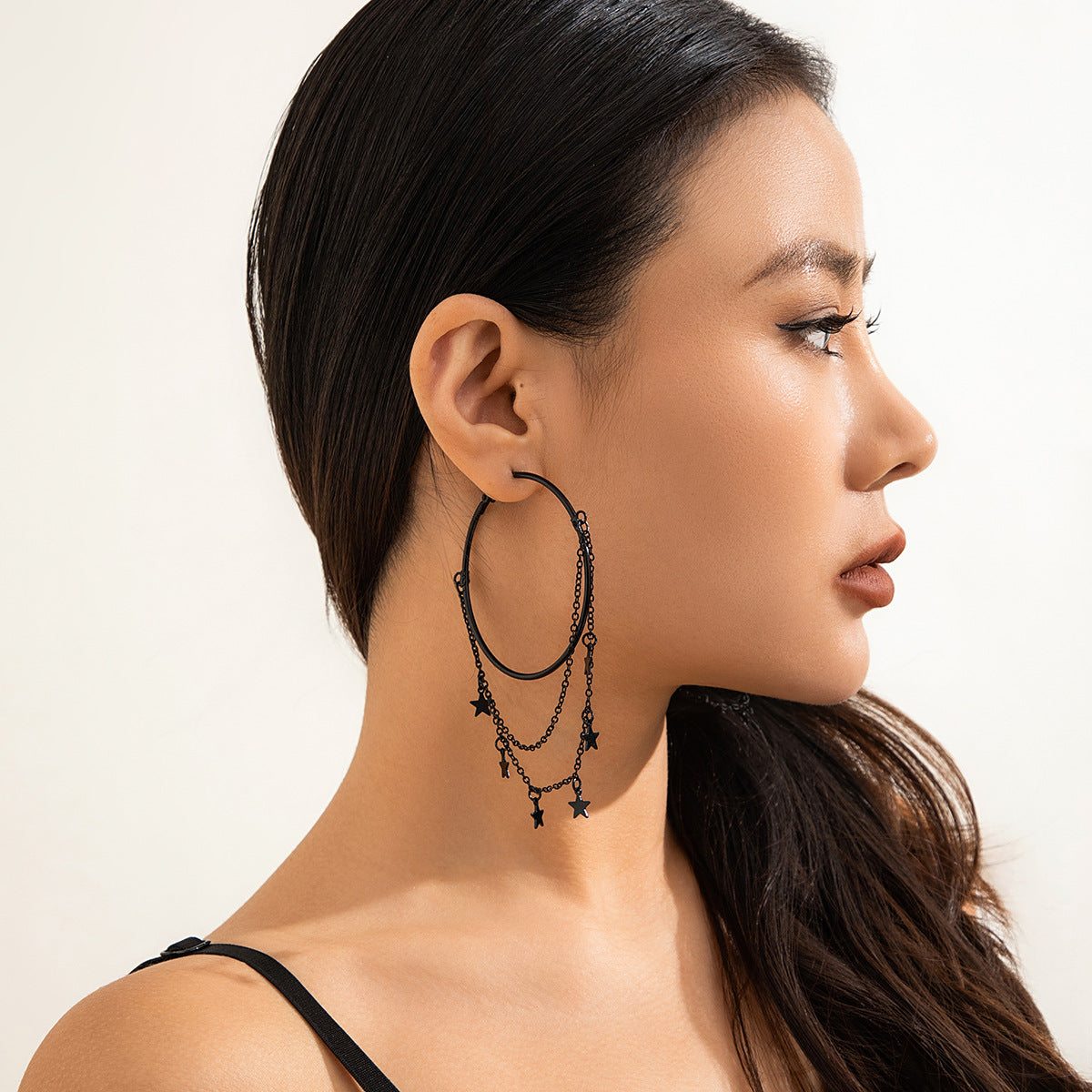 sweet-punk-style-black-pentagonal-star-earrings-gothic-dark-earrings