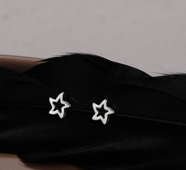 Star earrings female personality simple hollow starfish student earrings