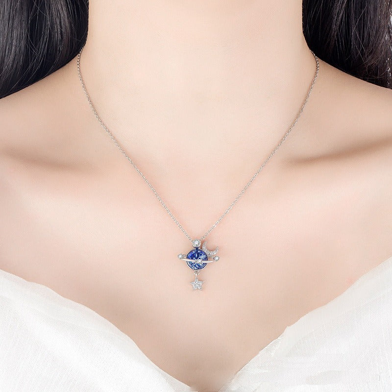 fantasy-universe-planet-necklace-with-small-design-sense-star-moon-set-zirconia-lock-bone-chain-necklace