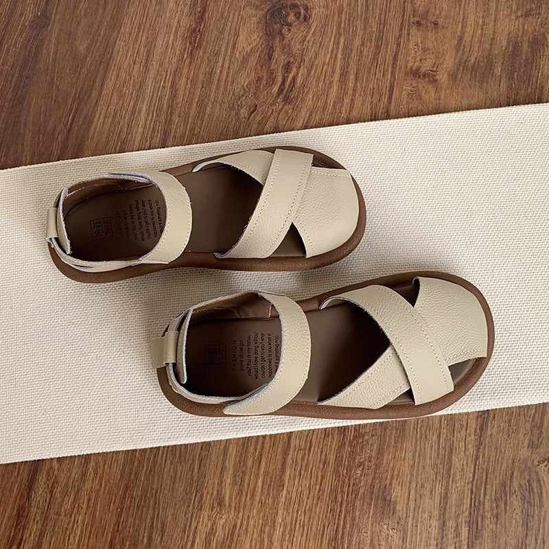 flat-heeled-toe-covered-sandals-for-women-casual-shoes