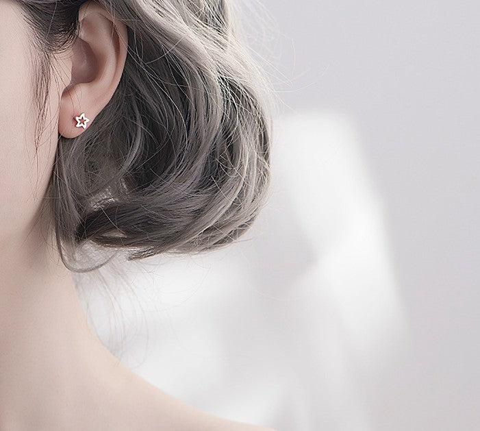 Star earrings female personality simple hollow starfish student earrings